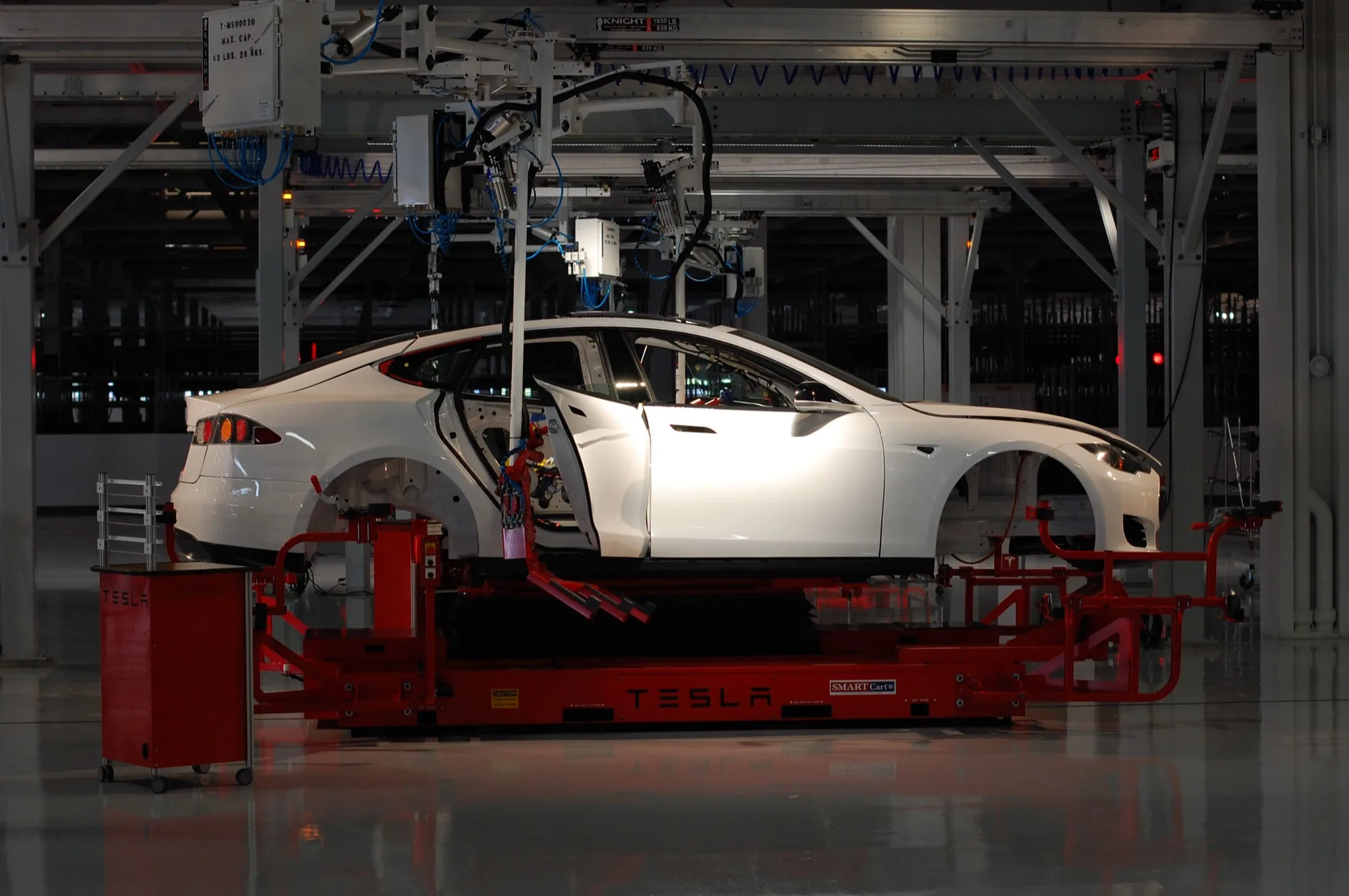 Tesla Q3 Deliveries Beat at 486,532: TSLA Stock Near $371,…